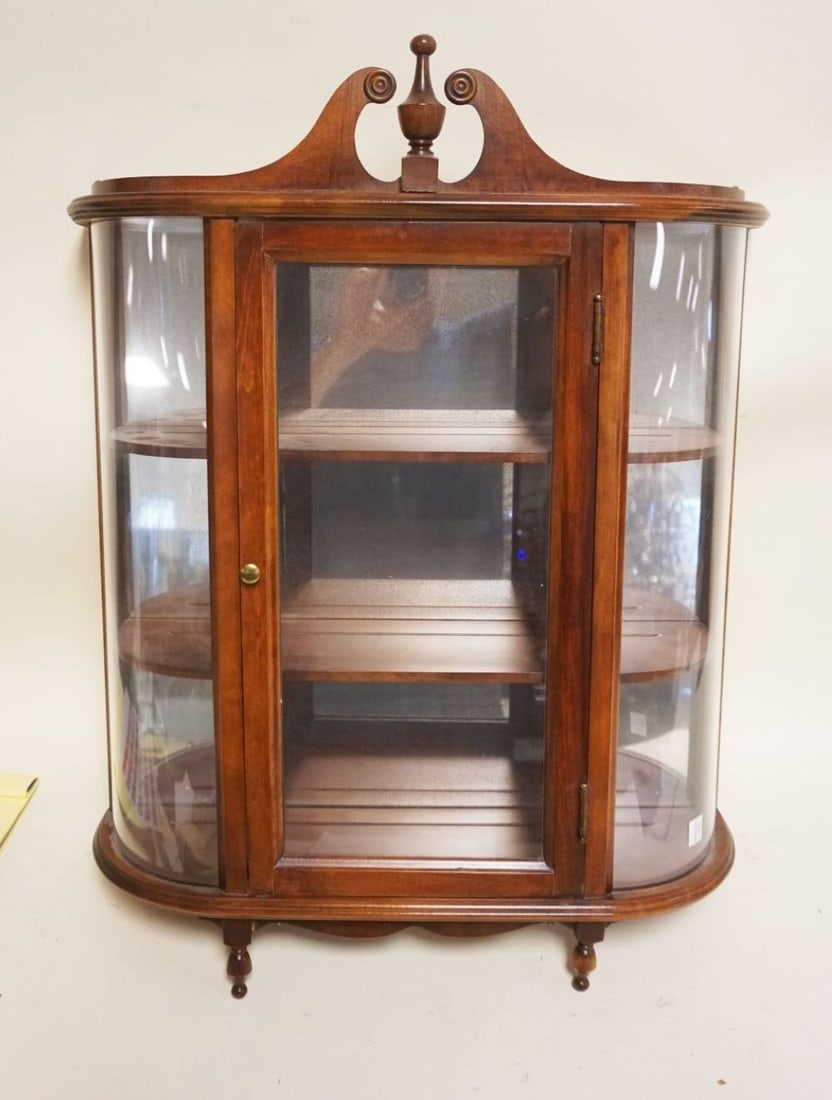 MAHOGANY HANGING CURIO CABINET (1 of 2)