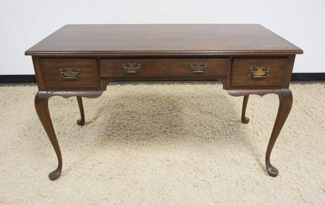 PENNSYLVANIA HOUSE BLACK CHERRY WRITING TABLE (1 of 4)
