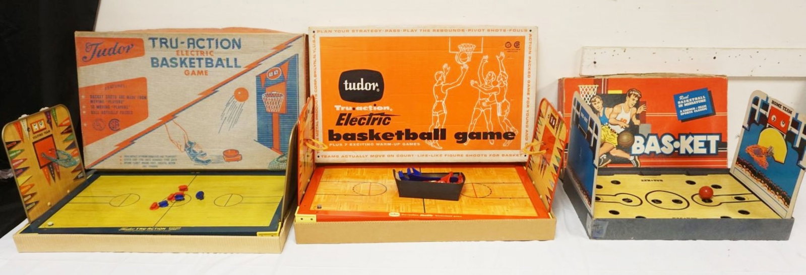3 VINTAGE BASKETBALL GAMES: 3 VINTAGE BASKETBALL GAMES INCLUDING TUDOR BASKETBALL & CADACO BAS-KET, UNTESTED, UNSURE IF COMPLETE