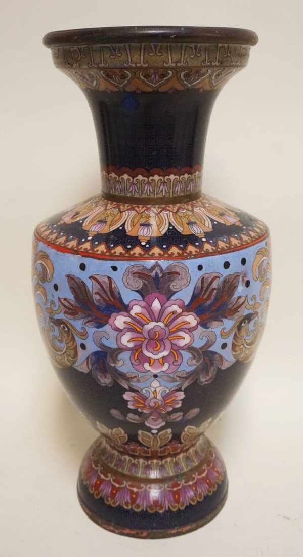 LARGE CLOISONNE VASE (1 of 7)