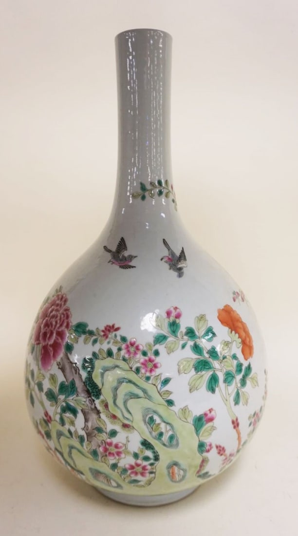 ASIAN PORCELAIN FAMILLE VASE (1 of 11)