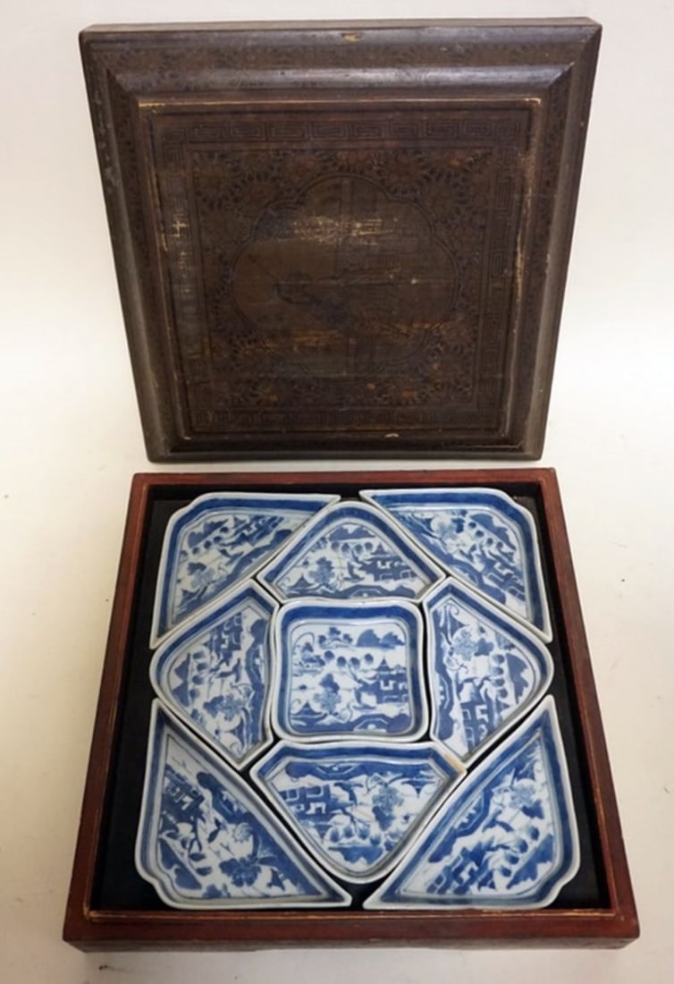 CHINESE CANTON PORCELAIN DIVIDED DISHES (1 of 14)