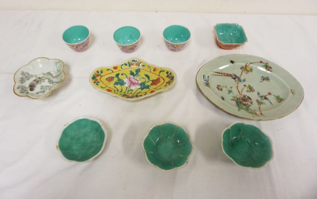 ASSORTED CHINESE PORCELAIN (1 of 8)