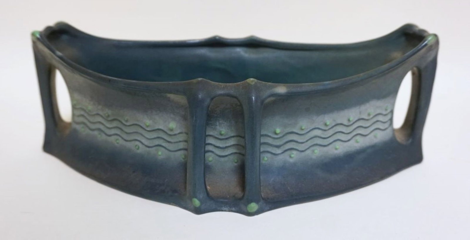 ART POTTERY CONSOLE BOWL: ART POTTERY CONSOLE BOWL, APPROXIMATELY 13 IN X 6 1/2 IN X 5 IN HIGH