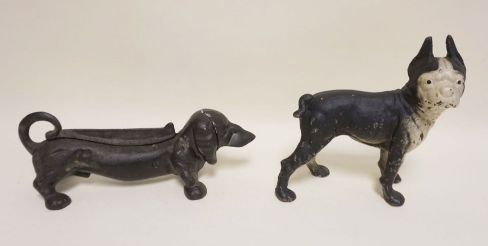 CAST IRON DACHUND BOOT SCRAPE & BULL DOG DOOR STOP (1 of 3)