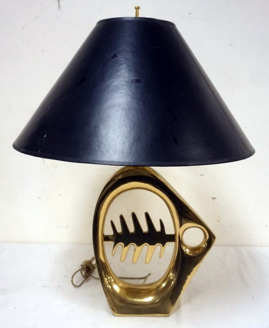 BRASS FISH TABLE LAMP (1 of 2)