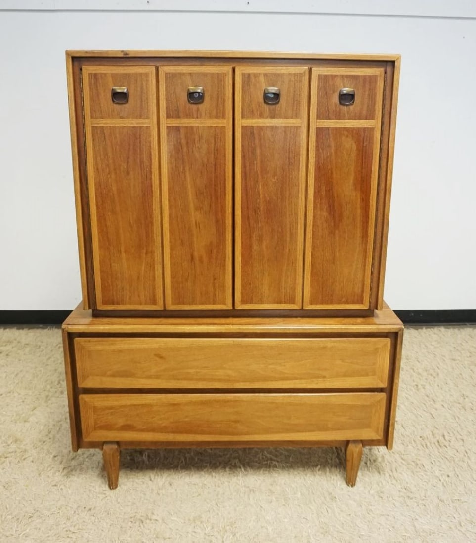 AMERICAN OF MARTINSVILLE MCM CHEST (1 of 4)