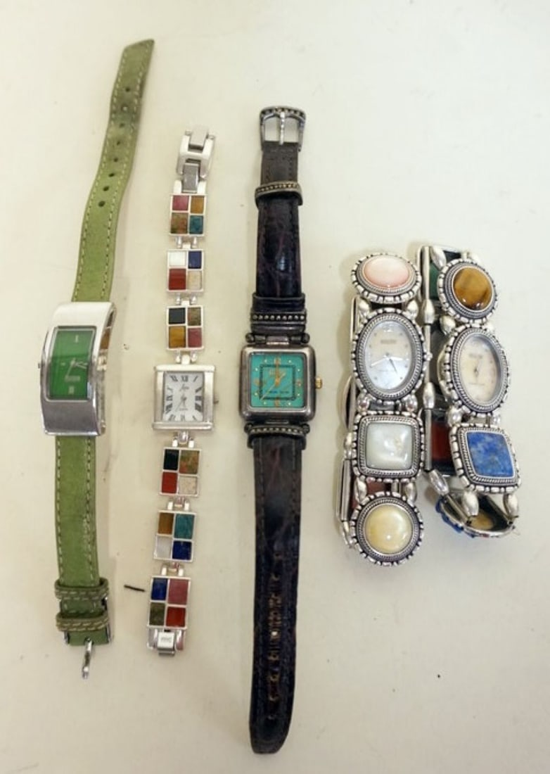 GROUP OF ASSORTED JEWELRY (1 of 3)