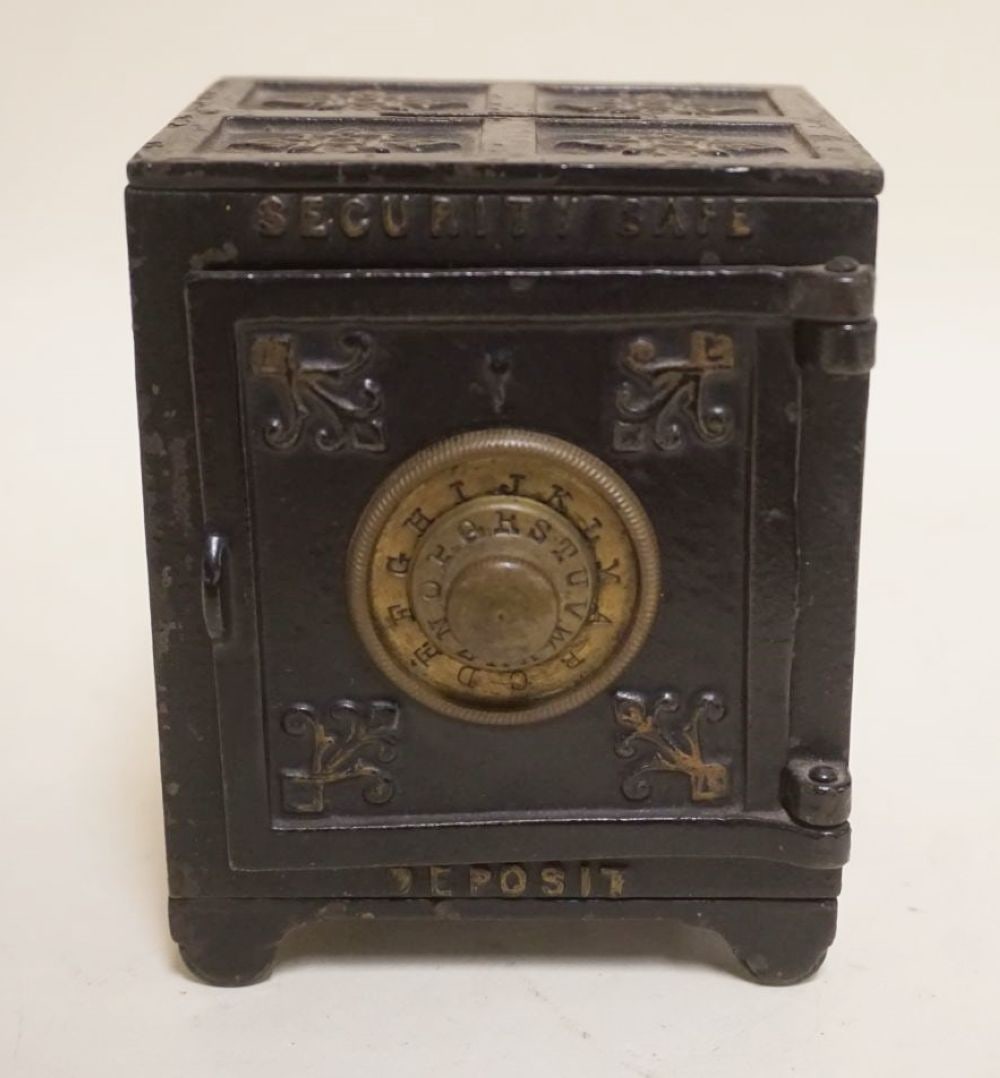 ANTIQUE CAST IRON SAFE BANK (1 of 7)