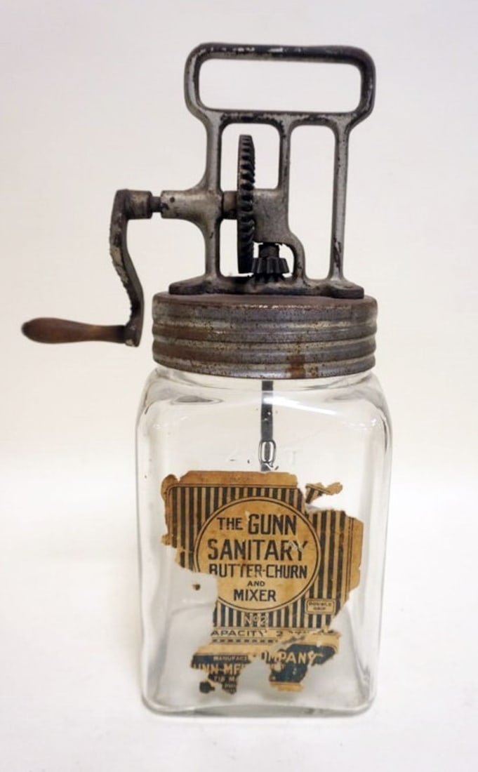 ANTIQUE GLASS 2 QUART BUTTER CHURN (1 of 3)