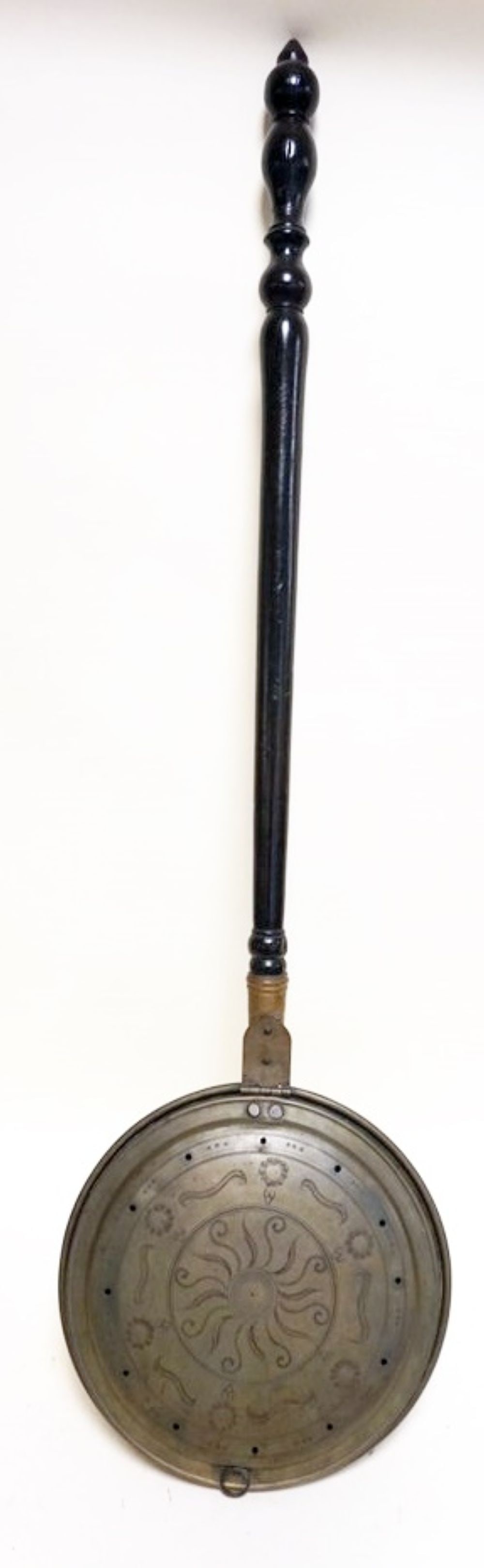 ANTIQUE PRIMITIVE BRASS BED WARMER (1 of 6)