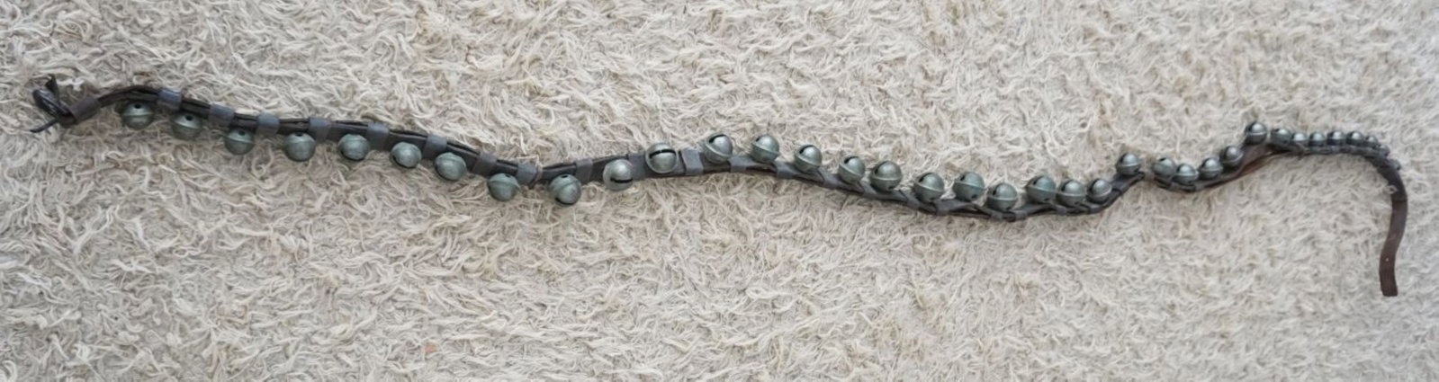 SLEIGH BELLS: SLEIGH BELLS W/36 GRADUATING BELLS, APPROXIMATELY 89 IN LONG