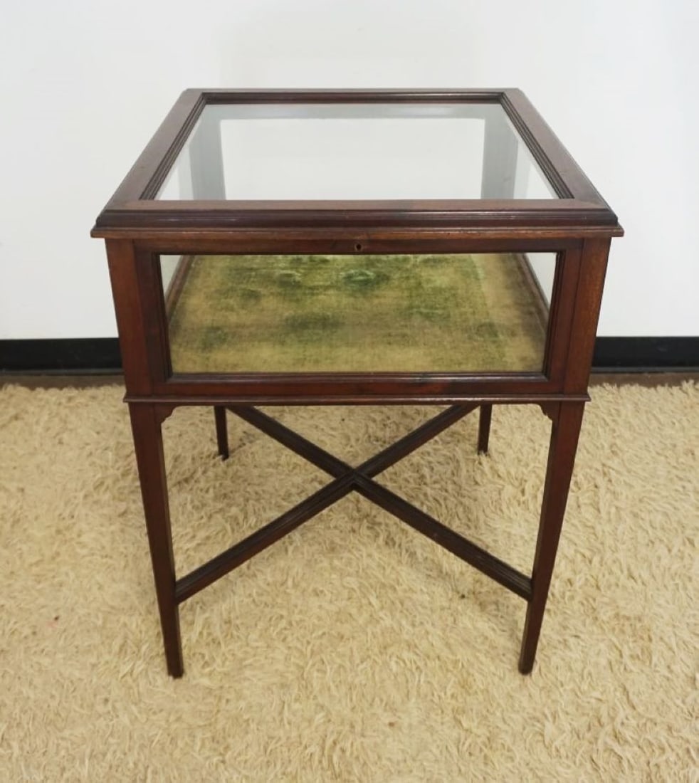 MAHOGANY FLOOR STANDING LIFT TOP DISPLAY CABINET (1 of 4)