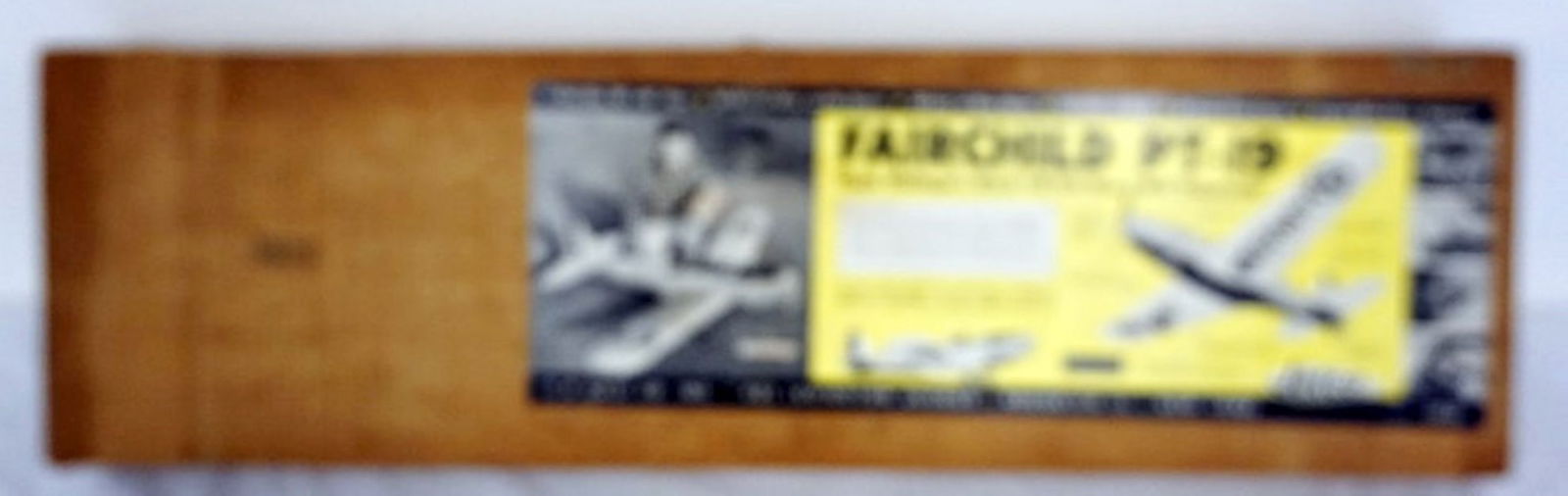 AIRPLANE MODEL KIT FAIRCHILD PT-19 (1 of 9)
