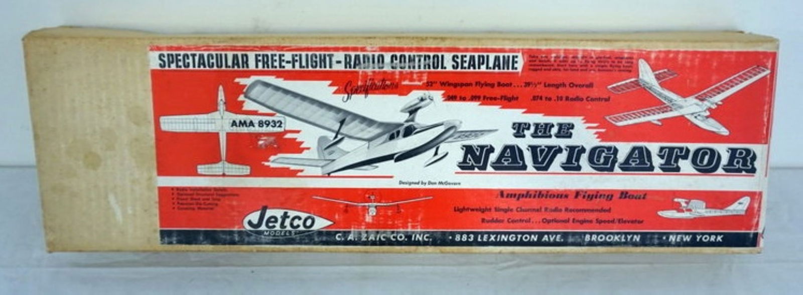 AIRPLANE MODEL KIT THE NAVIGATOR (1 of 6)