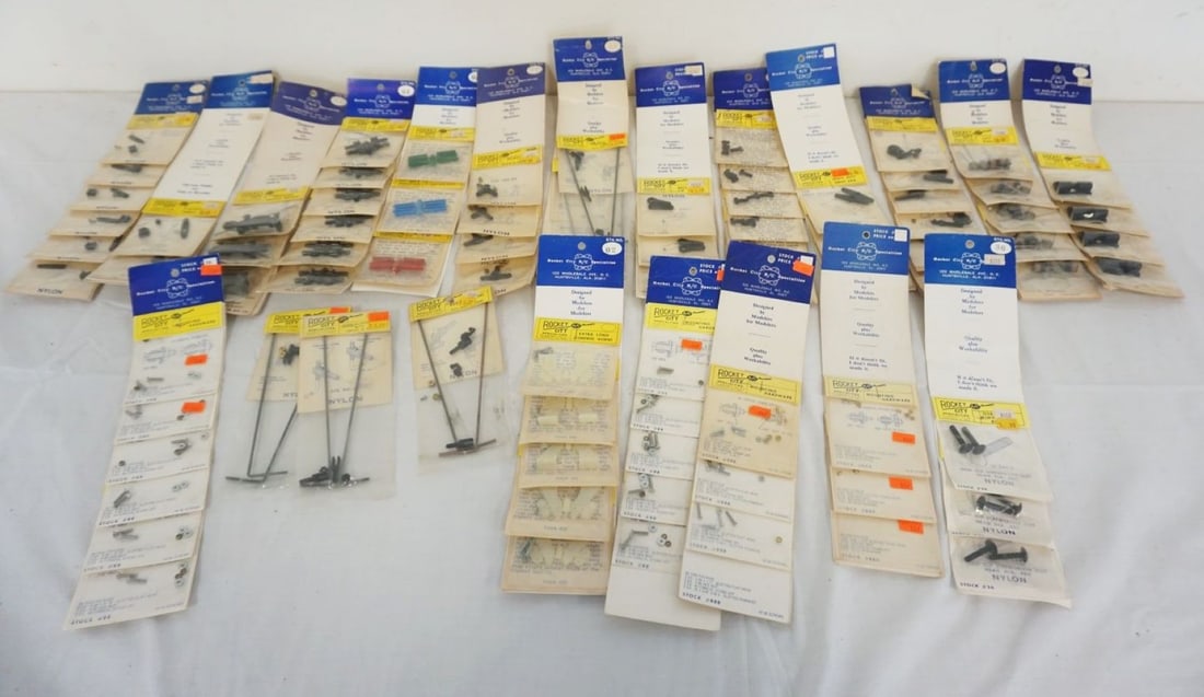 VINTAGE MODEL AIRPLANE HARDWARE (1 of 5)