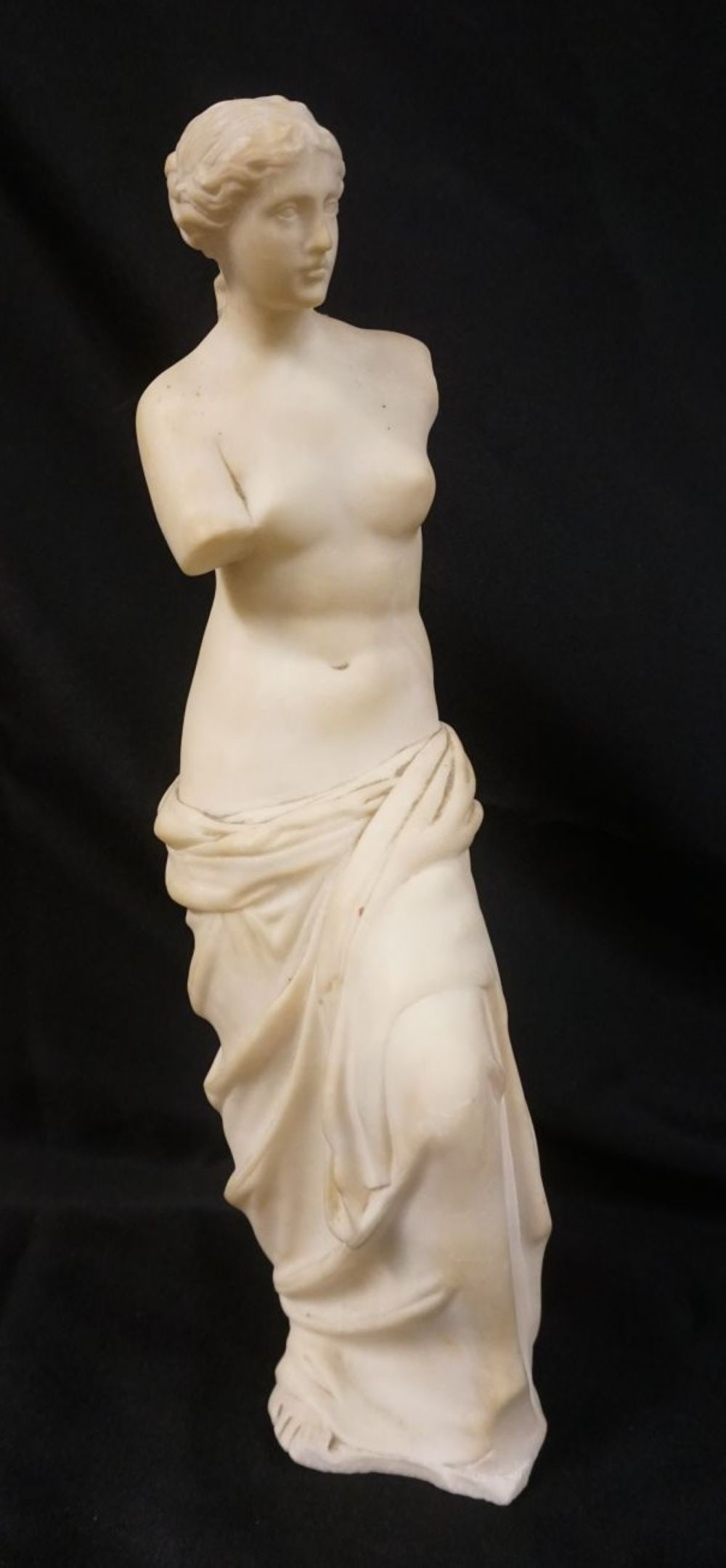 MARBLE STATUE VENUS DE MILO (1 of 4)