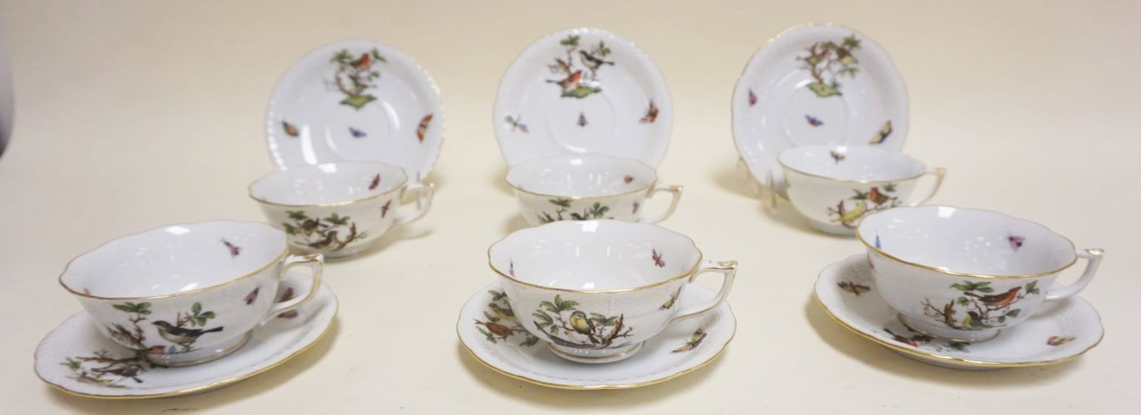HEREND HAND PAINTED PORCELAIN: HEREND HAND PAINTED PORCELAIN *ROTHSCHILD* CUPS & SAUCERS, GROUP OF 6 W/IMAGES OF BIRDS & BUTTERFLIES *734 ROTHSCHILD*