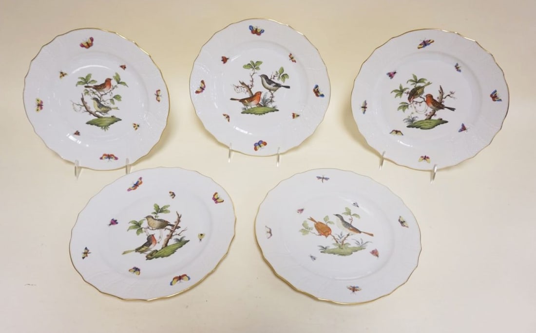 HEREND HAND PAINTED PORCELAIN (1 of 12)