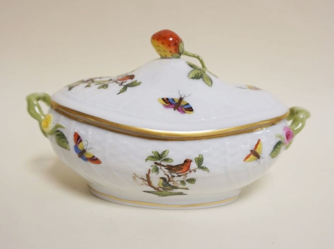 HEREND HAND PAINTED PORCELAIN (1 of 8)