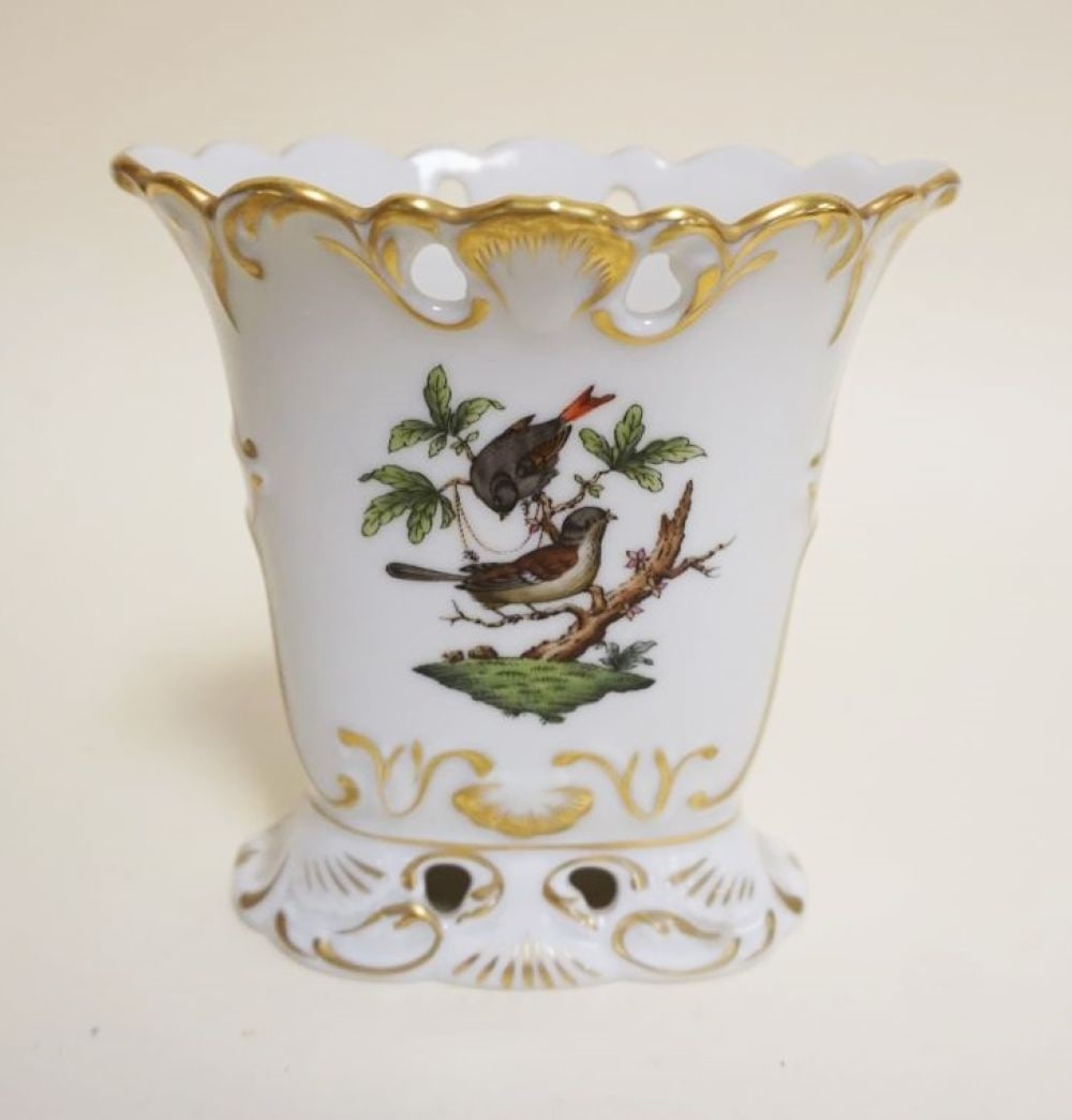 HEREND HAND PAINTED PORCELAIN (1 of 6)