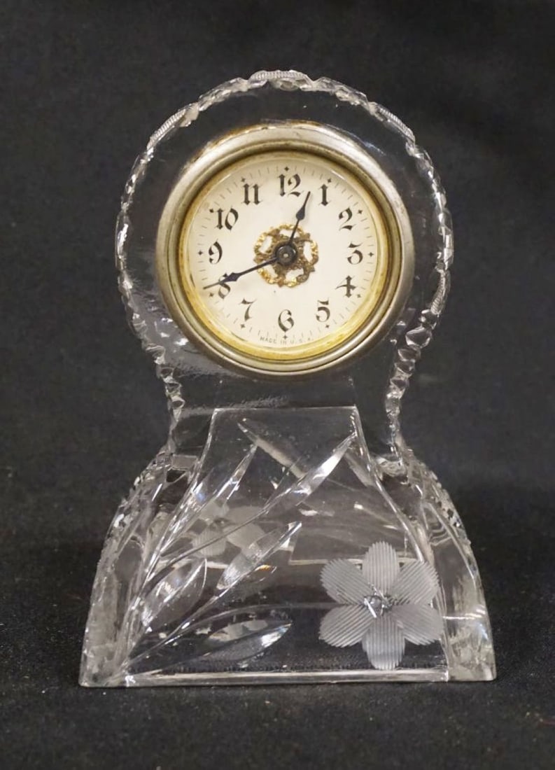 ANTIQUE CUT GLASS DRESSER CLOCK (1 of 3)