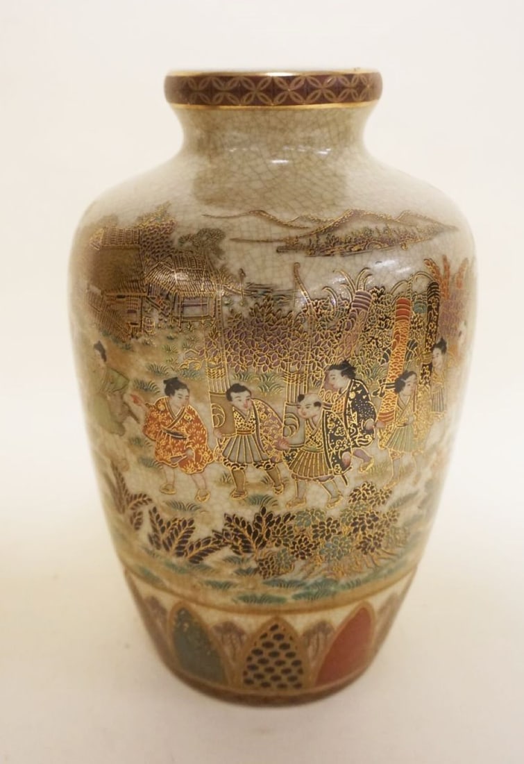 SATSUMA VASE: SATSUMA VASE, APPROXIMATELY 11 IN HIGH