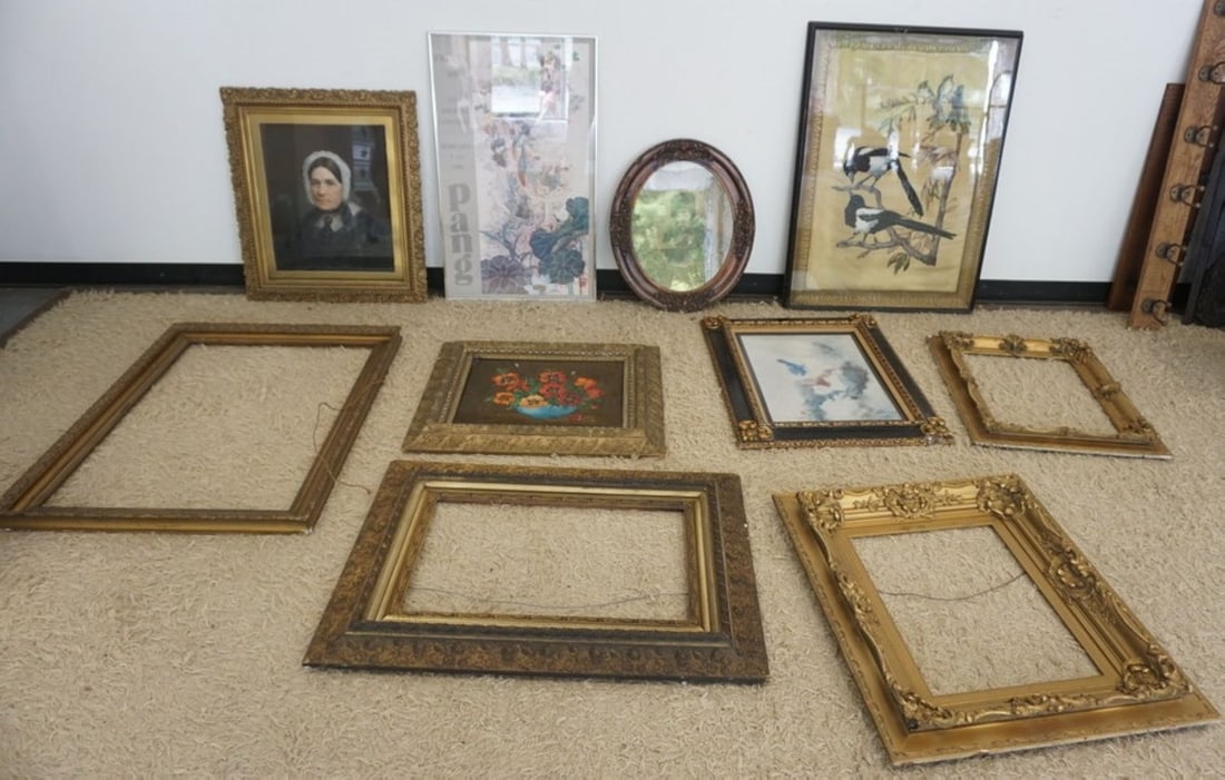 LARGE GROUP OF ASSORTED ANTIQUE FRAMES & ARTWORK (1 of 7)