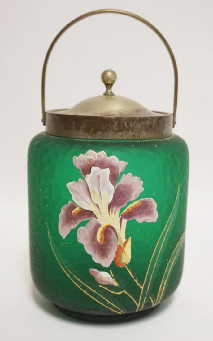 ANTIQUE EMERALD GREEN SATIN GLASS BISCUIT JAR (1 of 3)