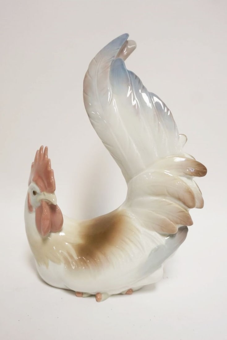 LLADRO ROOSTER FIGURE: LLADRO ROOSTER FIGURE, APPROXIMATELY 9 IN HIGH