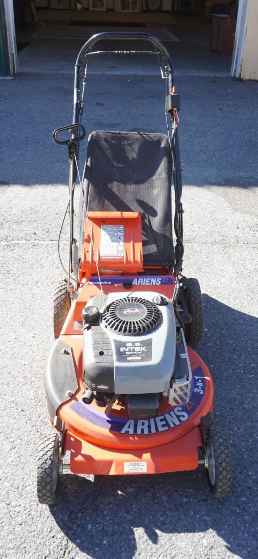 ARIENS PUSH MOWER (1 of 3)