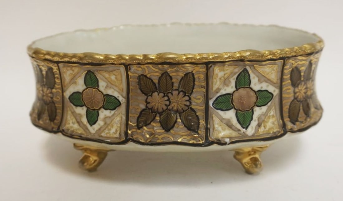 HAND PAINTED NIPPON PORCELAIN OVAL BOWL: HAND PAINTED NIPPON PORCELAIN OVAL BOWL, FOOTED, APPROXIMATELY 9 IN X 6 IN X 4 IN HIGH