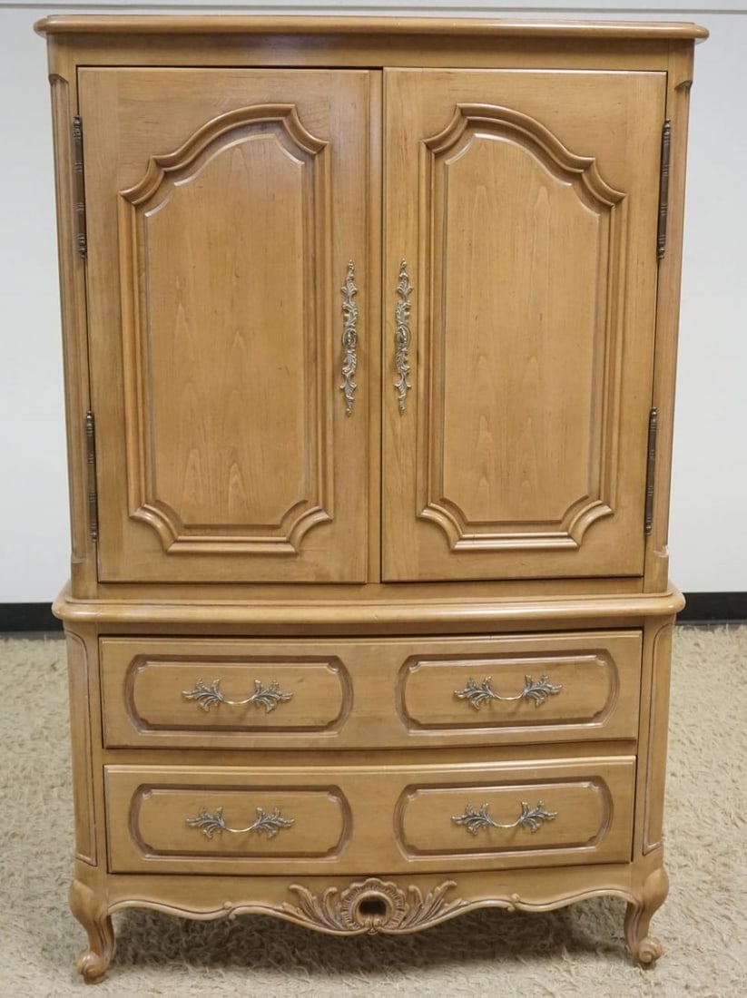 CENTURY FURNITURE CO. FRENCH PROVINCAL CHEST: CENTURY FURNITURE CO. FRENCH PROVINCAL DOUBLE DOOR BATCHLORS CHEST WITH 2 DOORS WITH 3 COMPARTMENTS AND 3 INTERIOR DRAWERS OVER 2 LOWER DRAWERS, APPROXIMATELY 39 IN X 19 IN X 60 IN H