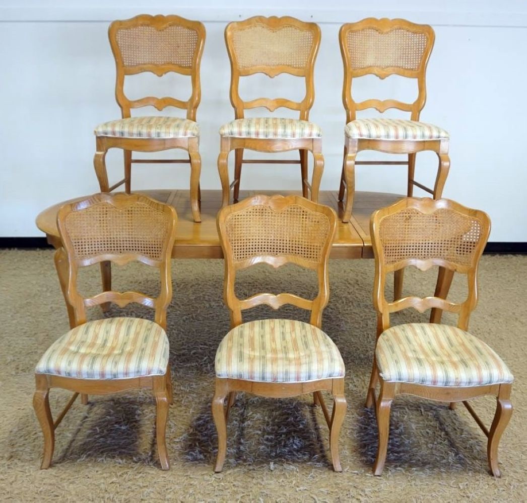 CENTURY FURNITURE CO. FRENCH COUNTRY TABLE AND CHAIRS: CENTURY FURNITURE CO. FRENCH COUNTRY TABLE WITH 2 LEAVES AND SIX CHAIRS, SOME STAINING ON CHAIR SEATS, TABLE APPROXIMATELY 52 IN X 40 IN X 30 IN HIGH, LEAVES APPROXIMATELY 18 IN EACH