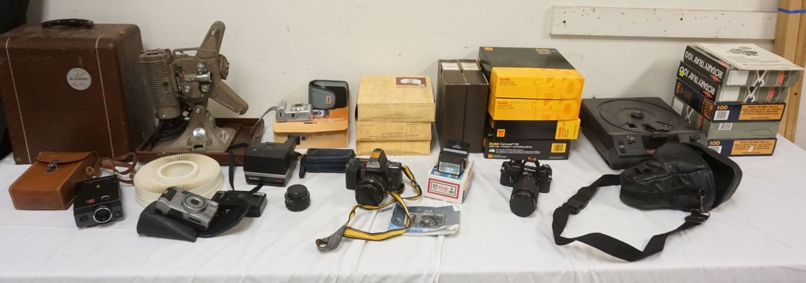 GROUP OF ASSORTED CAMERAS & PROJECTOR EQUIPMENT: GROUP OF ASSORTED CAMERAS & PROJECTOR EQUIPMENT INCLUDING YASHICA, NIKON, CANON & KEYSTONE PROJECTOR