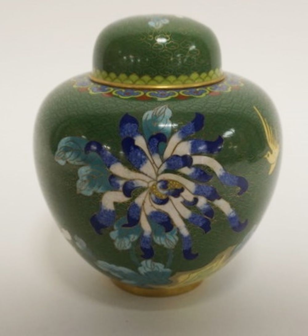 CLOISONNE ENAMELED COVERED URN: CLOISONNE ENAMELED COVERED URN W/IMAGES OF FLOWERS & BIRDS, APPROXIMATELY 6 IN HIGH