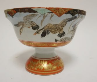 ASIAN PORCELAIN COMPOTE