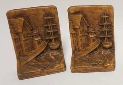 PAIR OF SYROCO WOOD BOOKENDS