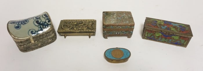GROUP OF ASSORTED ASIAN MINIATURE TRINKET BOXES