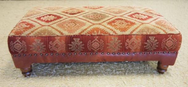 ROCHE BOBOIS OTTOMAN