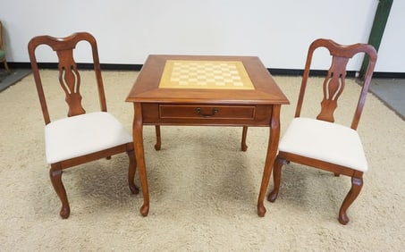 CHERRY GAME TABLE W/2 CHAIRS