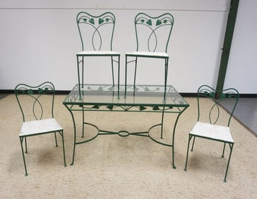 WROUGHT IRON PATIO TABLE W/4 CHAIRS