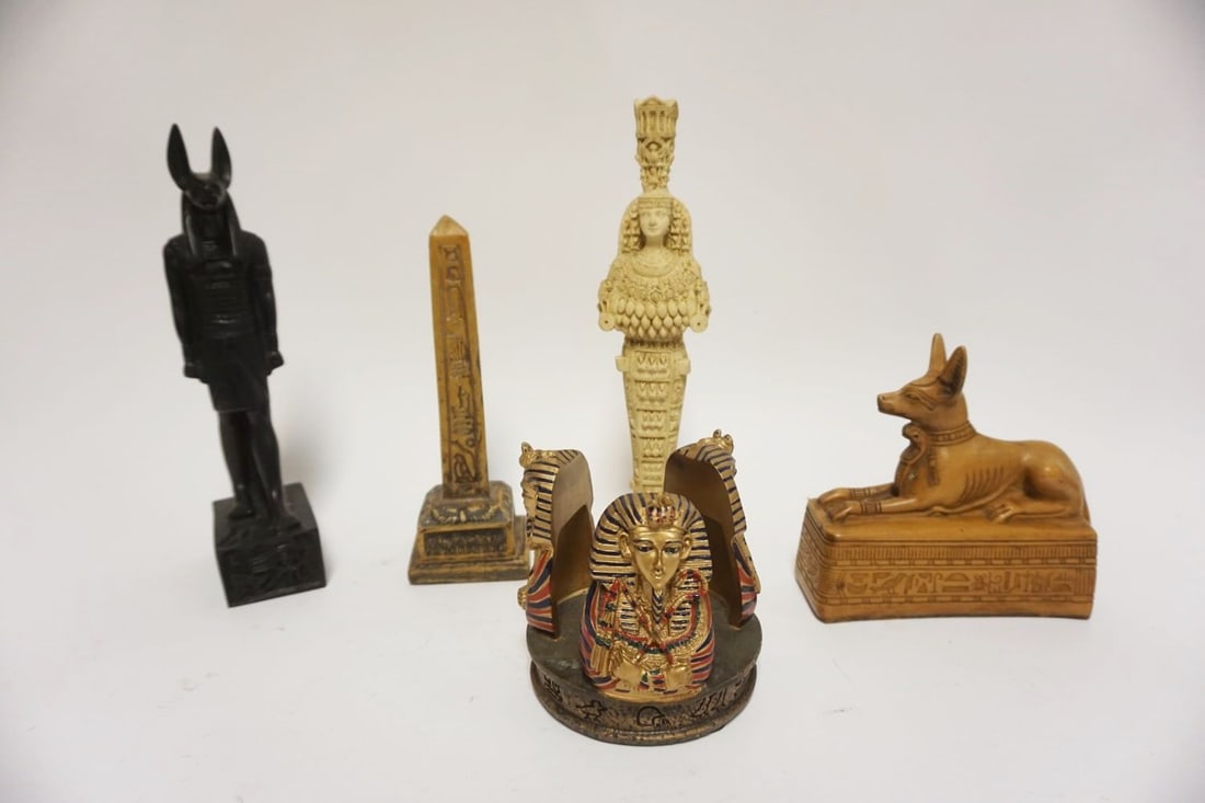 GROUP OF ASSORTED EGYPTIAN STYLE ITEMS (1 of 3)