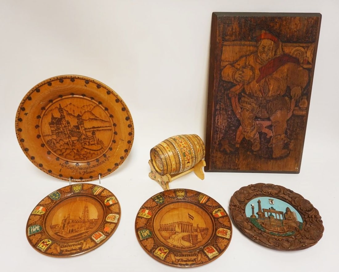 GROUP OF ASSORTED VINTAGE GERMAN WOOD WALL PLATES (1 of 4)