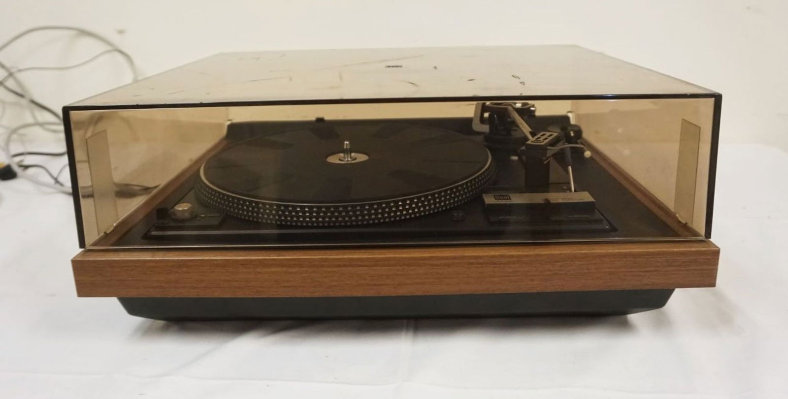 DUAL TURN TABLE/RECORD PLAYER (1 of 2)