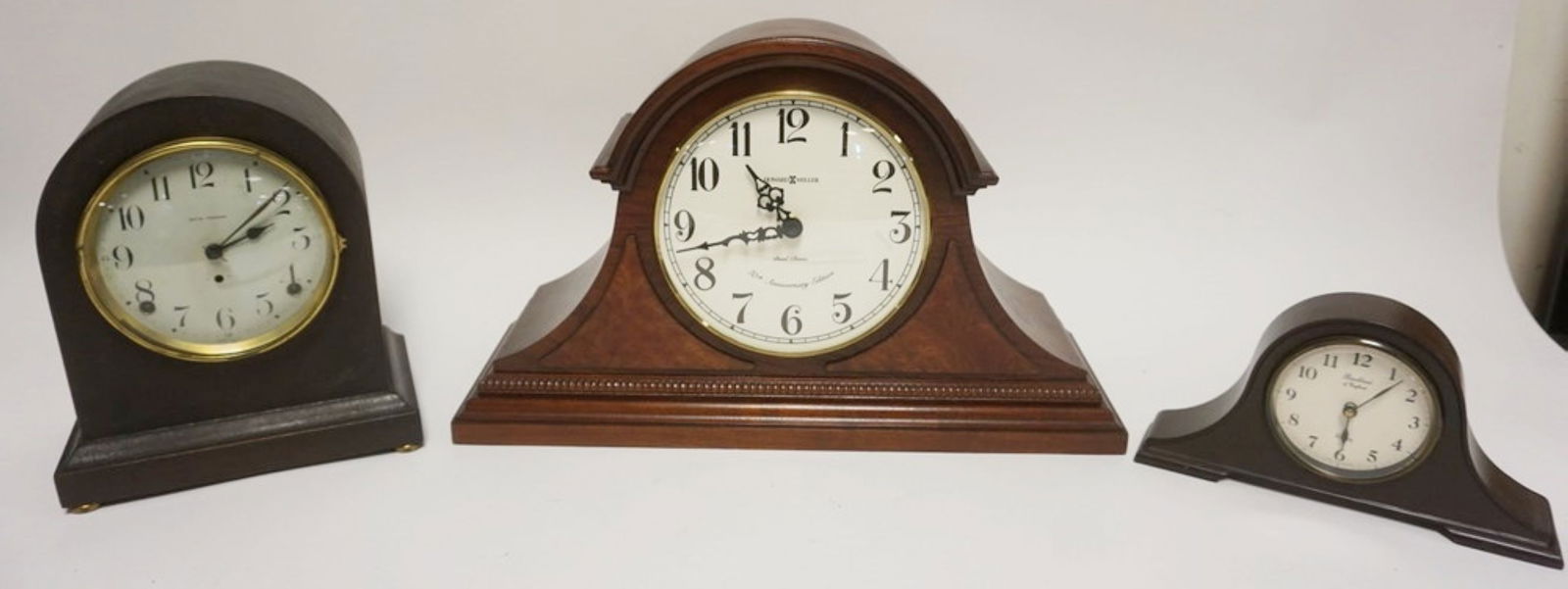 MANTLE CLOCK ASSORTMENT (1 of 4)