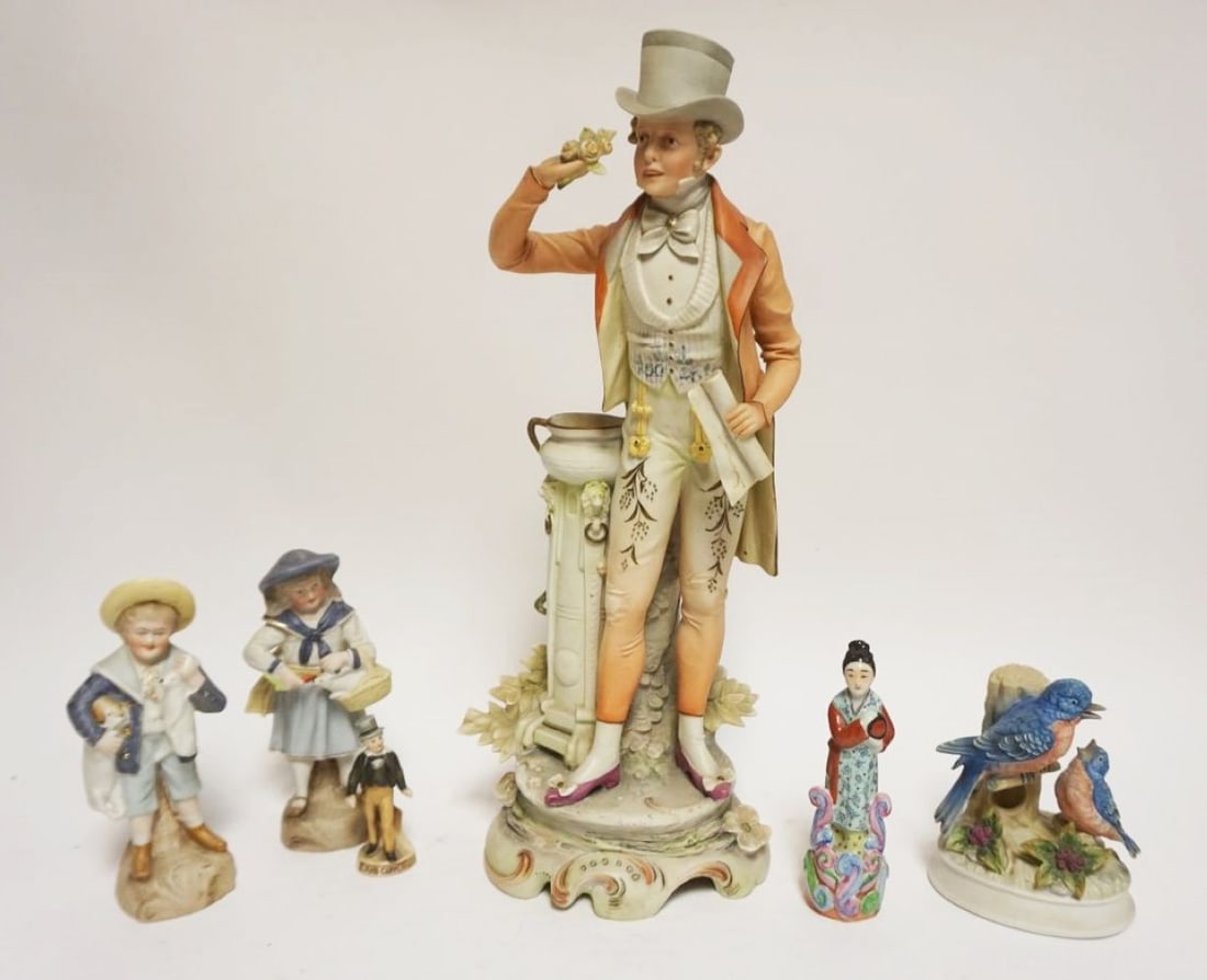 GROUP OF ASSORTED BISQUE AND PORCELAIN FIGURES: GROUP OF ASSORTED BISQUE AND PORCELAIN FIGURES, TALLEST APPROXIMATELY 19 IN H