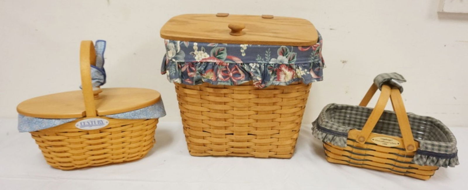 ASSORTED LONGABERGER BASKETS (1 of 5)