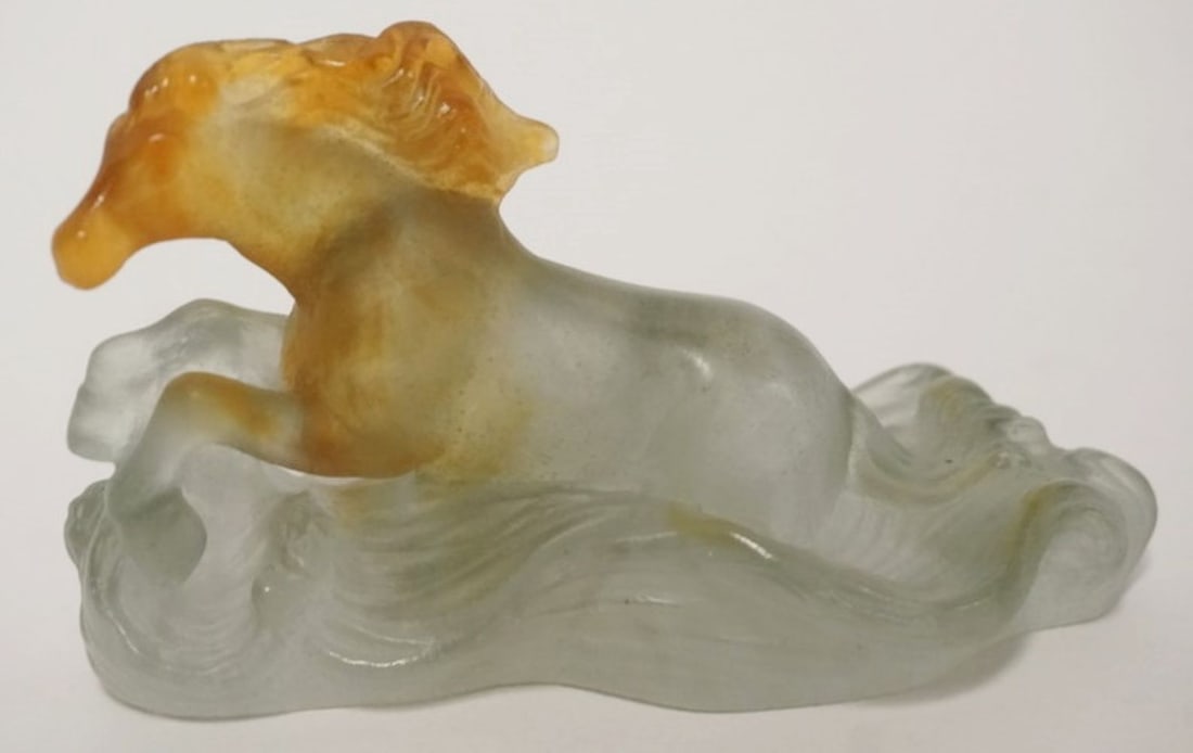 DAUM FRANCE FIGURE: DAUM FRANCE FIGURE OF A HORSE, APPROXIMATELY 3 IN H