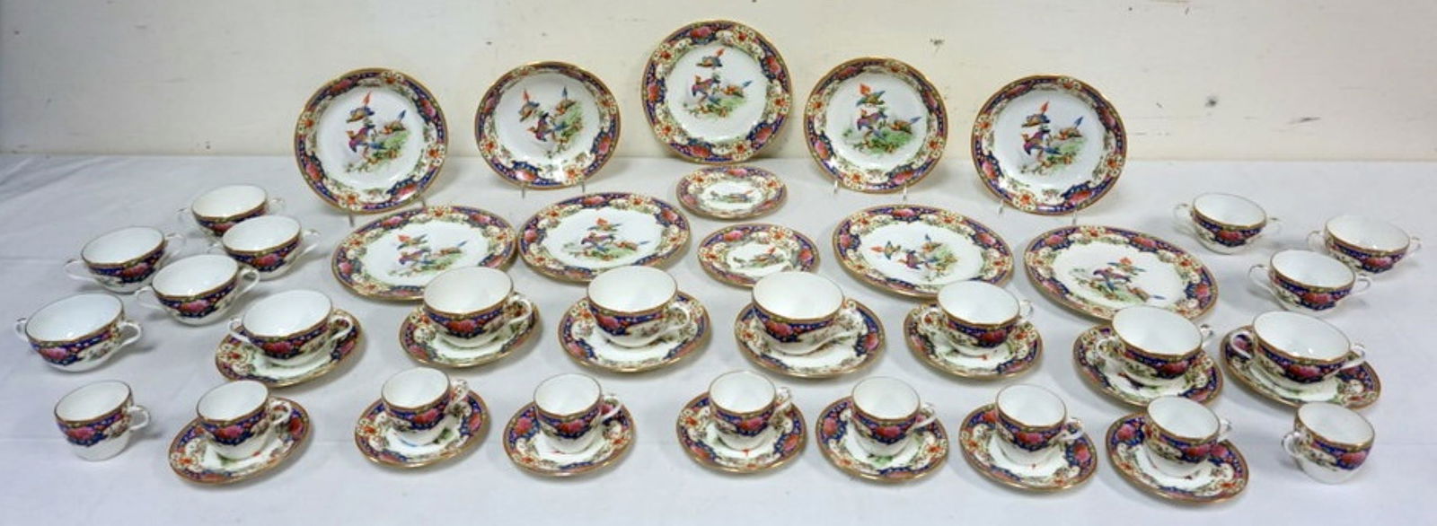 SHELLY CHINA OLD SEVRES: SHELLY CHINA OLD SEVRES 49 PIECE GROUP WITH 5-8 3/4 IN PLATES, 4-7 3/4 IN BOWLS & SINGLE & DOUBLE HANDLED CUPS & DEMITASSE